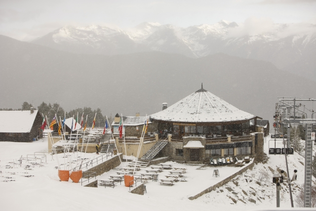  埃斯波特自助餐厅 